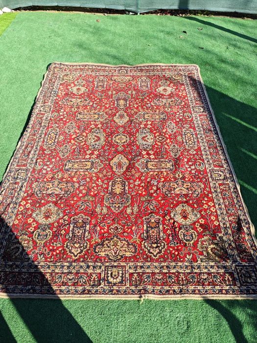 Персийски килим 245х170