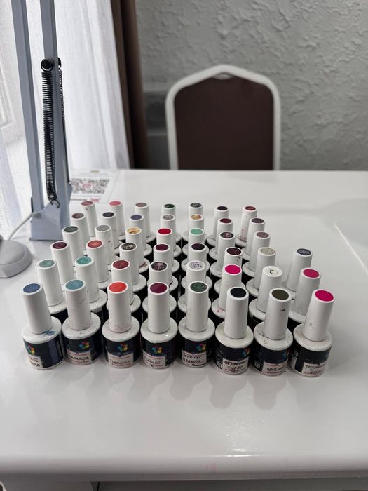 Гелевые лаки продам