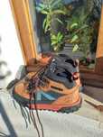 Bocanci de Hiking Timberland foarte frumoși, foarte comozi