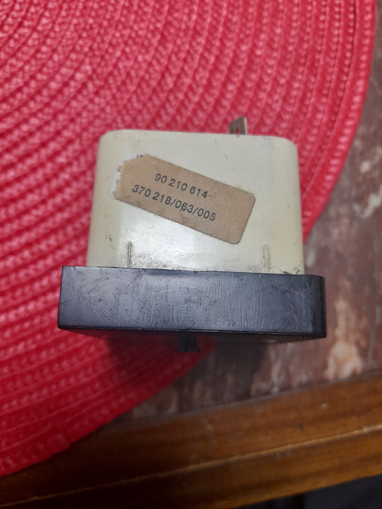 Vănd ceas auto vintage*
