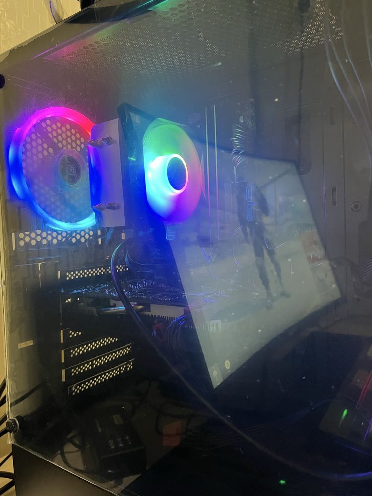 Бюджетный Игровой РС DDR4 RX580 8GB