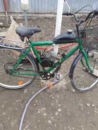 Bicicleta  cu motor