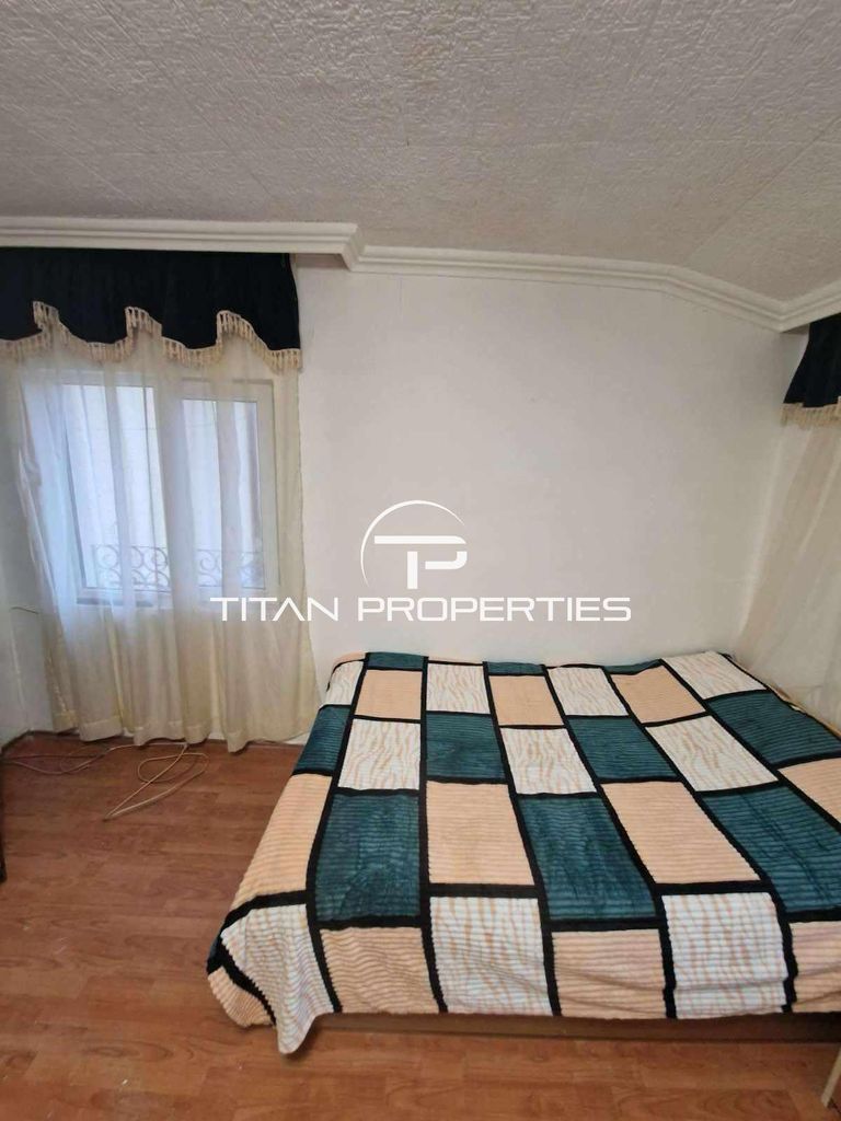 Дава се под наем Етаж от къща в Варна, м-т Траката - 50 кв.м за 425 € - Снимка #6