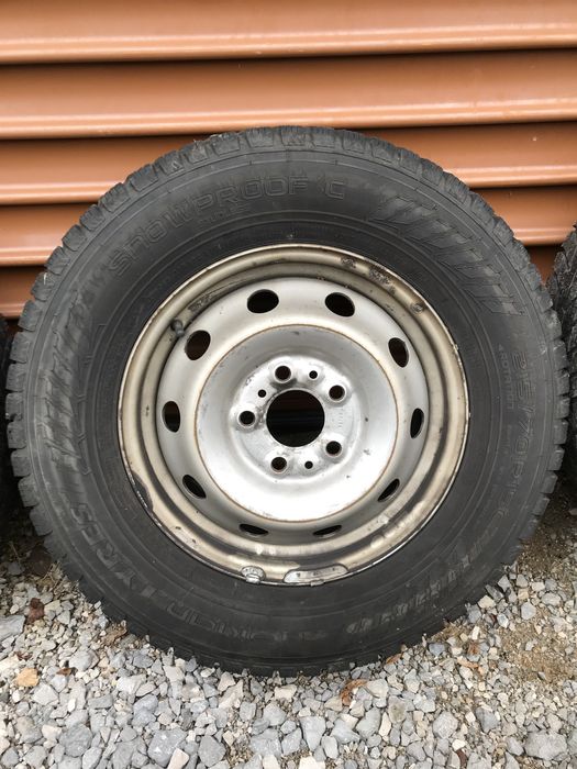 Зимни гуми с джанти за Ситроен джьмпер,Фиат Дукато,215/70R15C