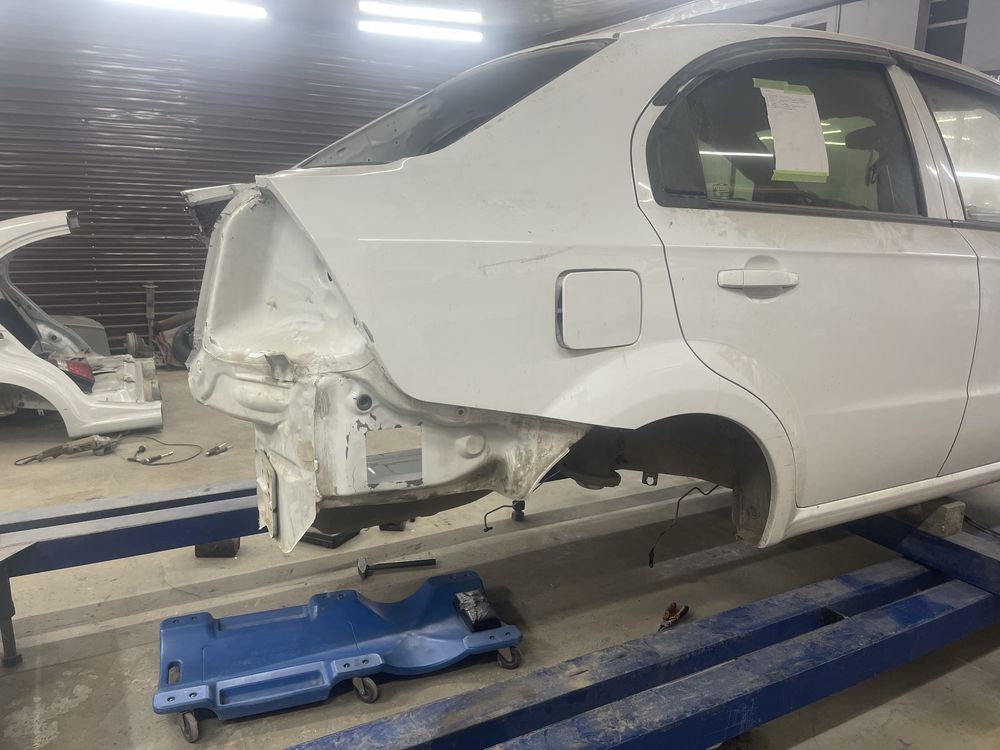 nexia r3 задний крыло правое