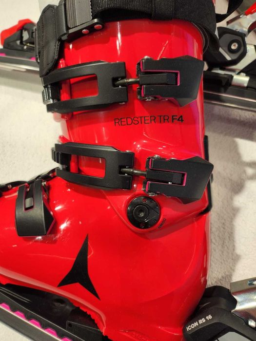 2026 model ATOMIC Redster TR F4 , F5 si F6  clapari schi World cup