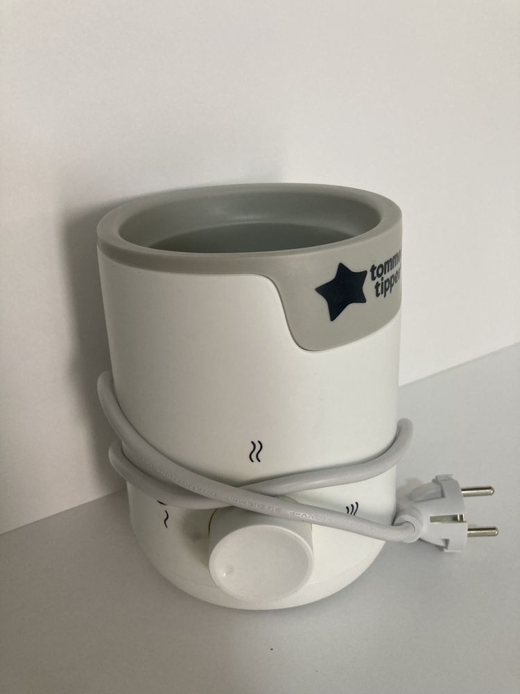 Incalzitor electric Tommee Tippee pentru biberoane