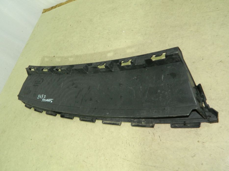 Priza aer  /  Tunel aer  /  Deflector aer inferior bara fata, VW Touareg, 2010, 2011, 2012, 2013, 2014, 2015, , 7P6121293C