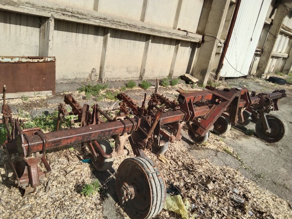 Продам культиватор