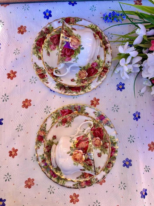 Set portelan Royal Albert