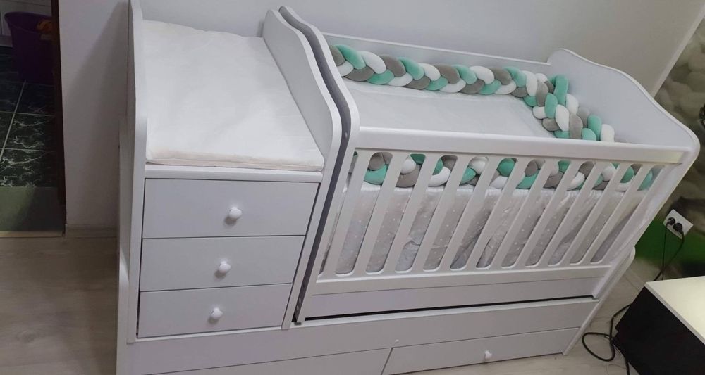 Patut bebelus care face și pat super pret