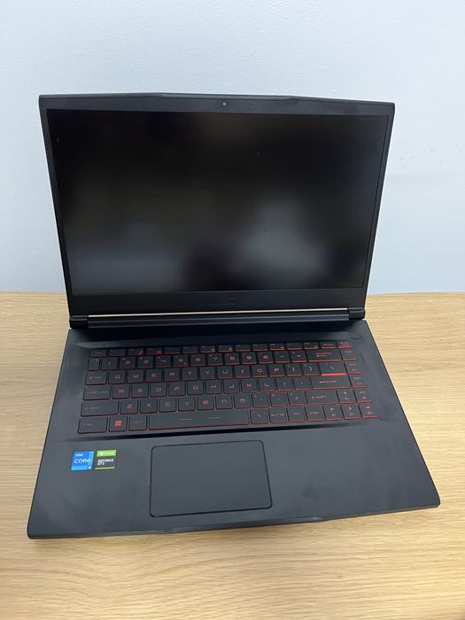 Laptop Gaming MSI i5 GTX 1650 16 GB RAM