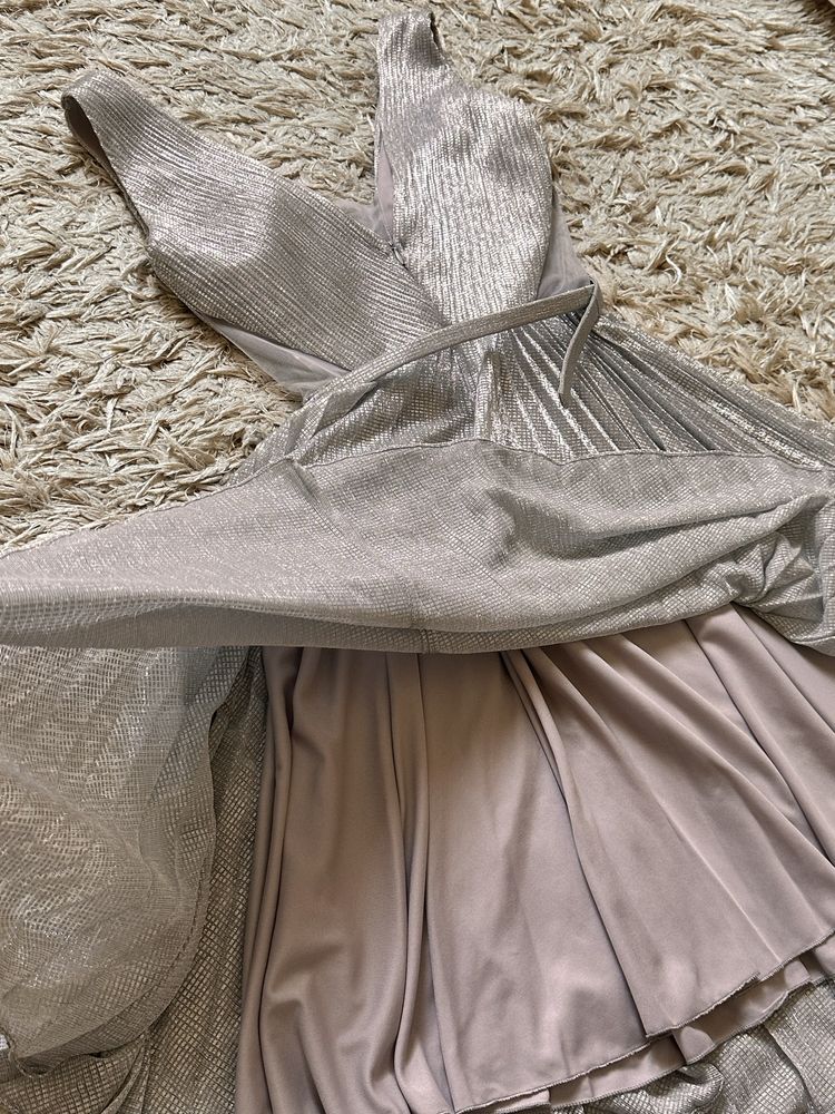 Rochie pt evenimente, curea in talie, Argintie, Marime 36, Noua