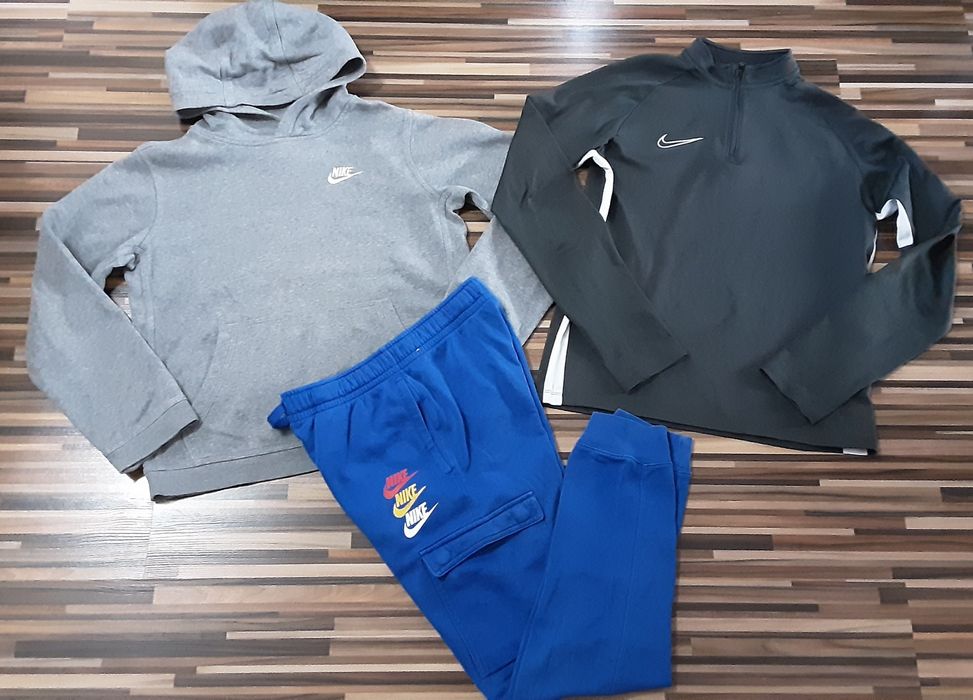 (L 147-158) NIKE оригинални долница,,блуза и худи