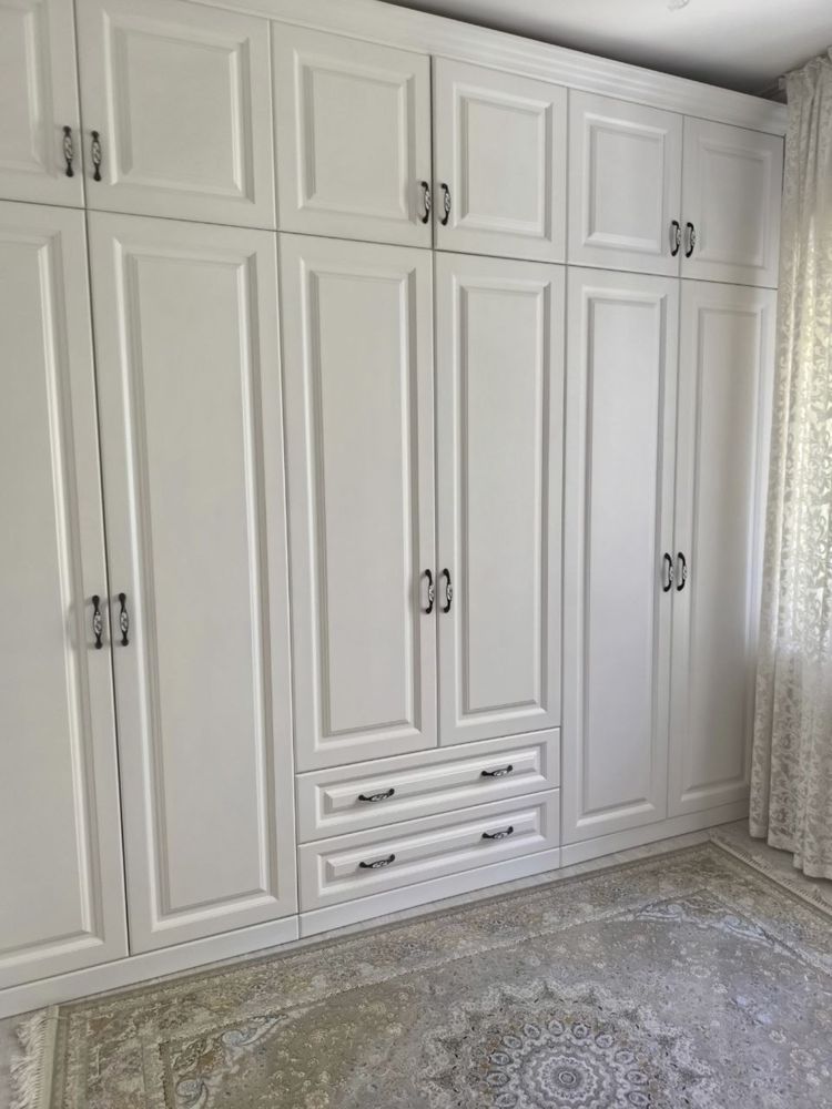 СРОЧНО Продается 4-х комнатная квартира на сергелях. Своя