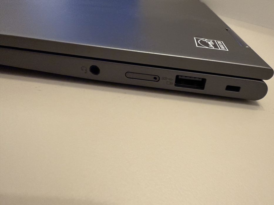Lenovo ThinkPad X1 Yoga Gen 7 – i5-1245U / 32GB DDR5