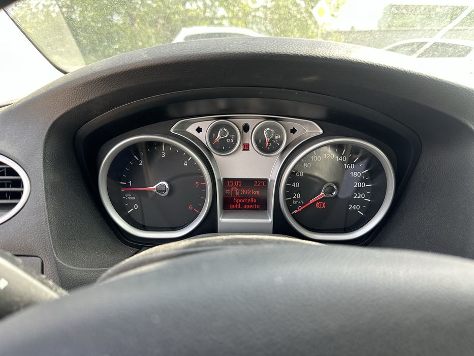 Форд Фокус 1.6tdci - На Части!!!