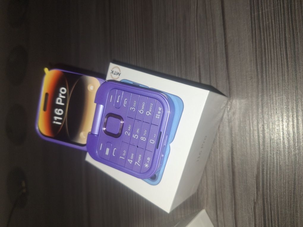 Мини мобилен телефон i16pro, i17pro