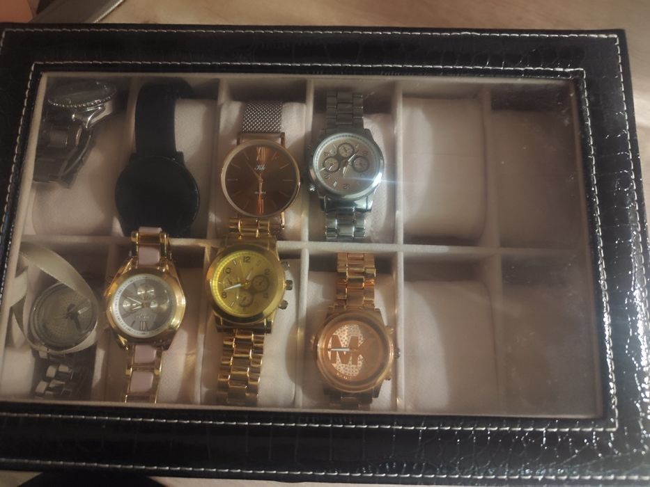 Cutie de ceasuri
