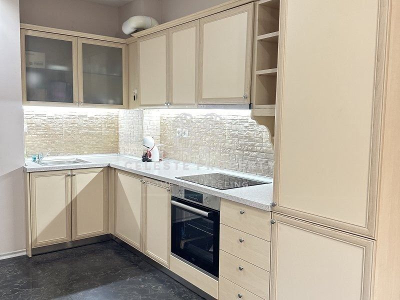 Дава се под наем Двустаен апартамент в София, Витоша - 60 кв.м за 650 € - Снимка #2