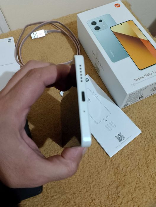Телефон Redmi note 13 5G