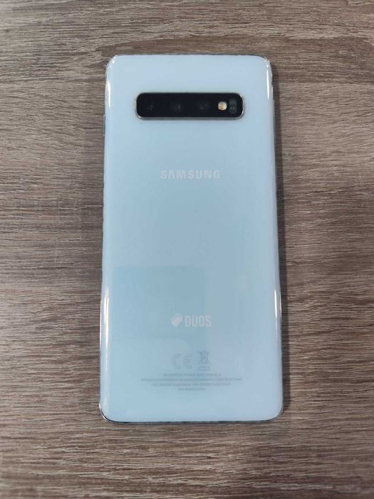Мобилен Телефон  Samsung S10