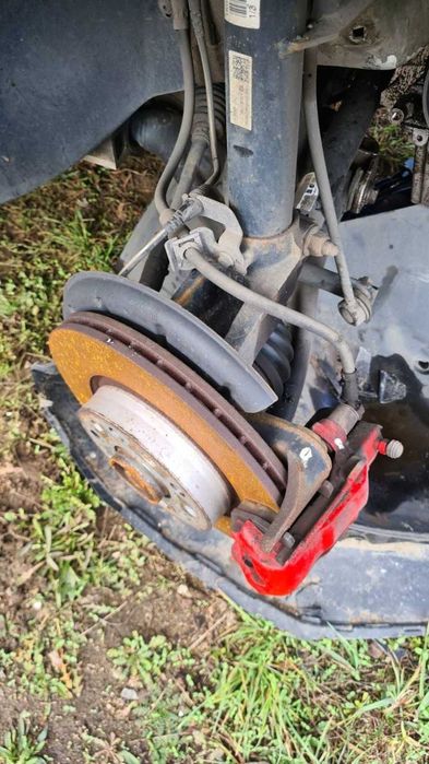 Голф 6 , 1600куб бенз , 102 кс . На части