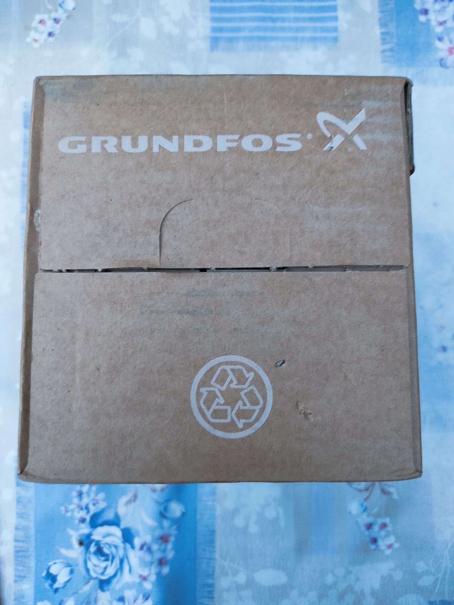 Циркуляционный насос GRUNDFOS