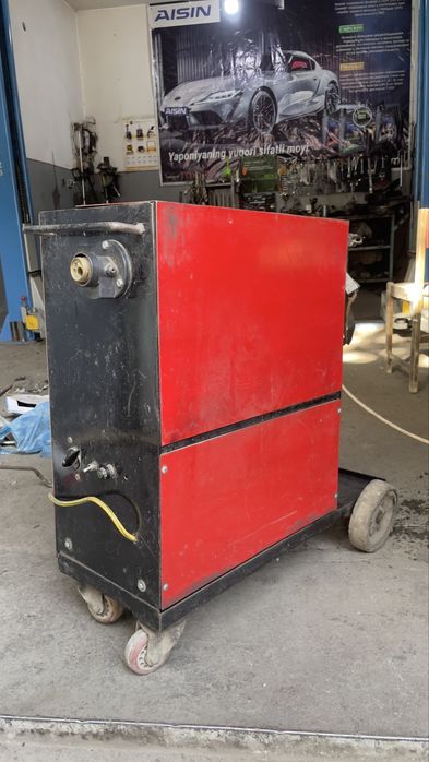 Kimpi Kimpamat sotiladi