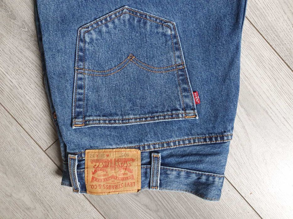 Blugi LEVI'S 505 - Marime W38 L32 (Talie 101 cm)