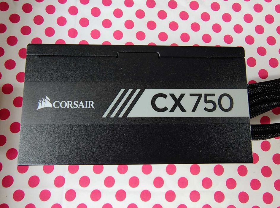 Sursa Corsair Builder Series CX750, 80+ Bronze, 750W.