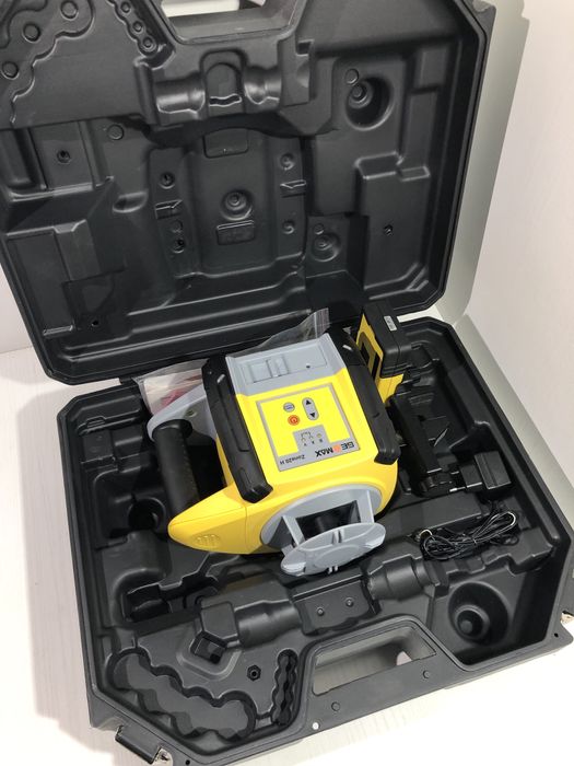 Nivelă lase GeoMax zone 20 H