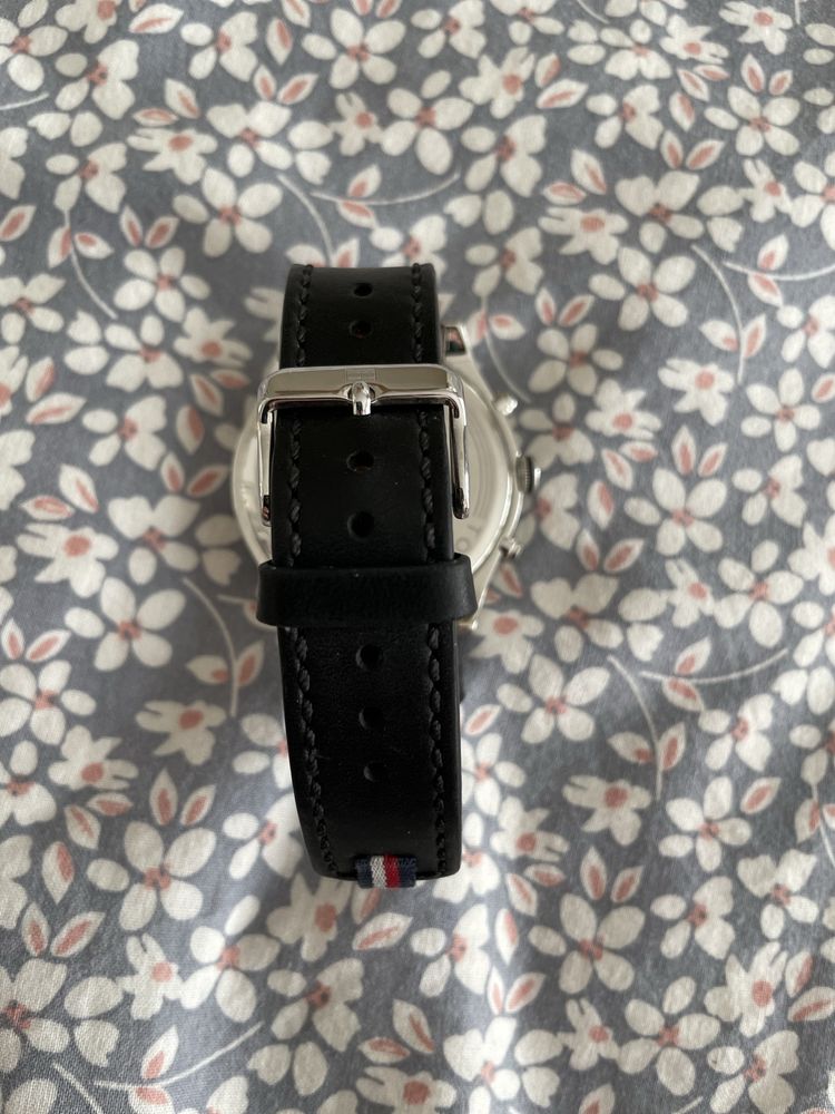 Tommy Hilfiger и jacque lemans