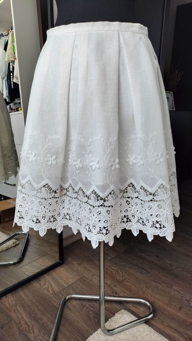 Fusta, brand românesc, mas. 36
