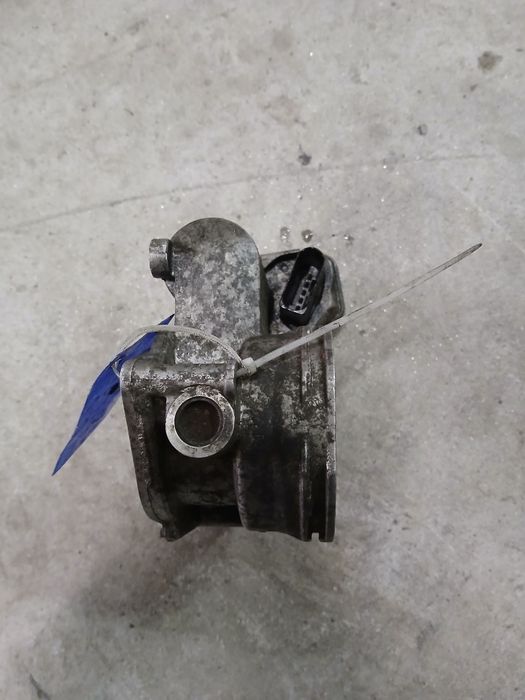 Clapeta acceleratie 2.0 d 03G128063B BKP BMN BKD vw Passat b6 golf5