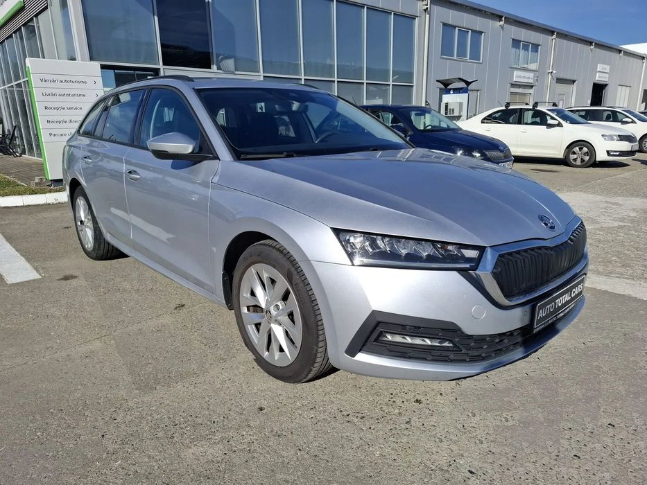 Skoda Octavia Skoda Octavia Combi STYLE 2.0 TDI DSG IN STOC LA SIBIU