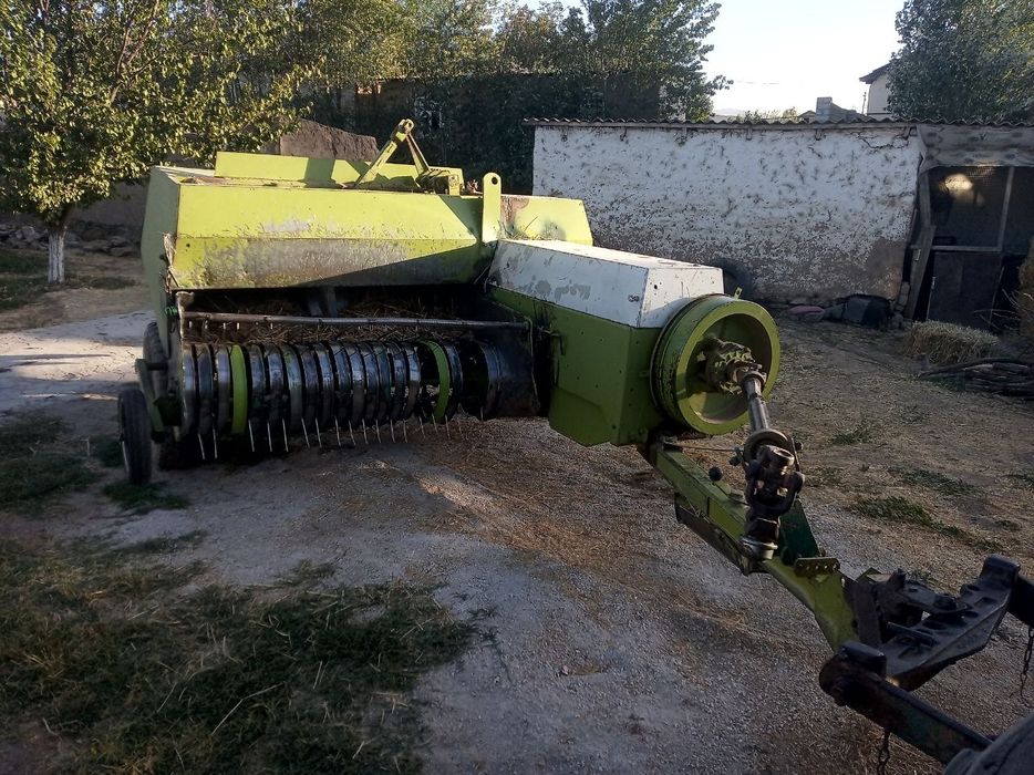 Presspodborchik claas markant55 sotiladi. Soz  holatda. Ishlab turibdi