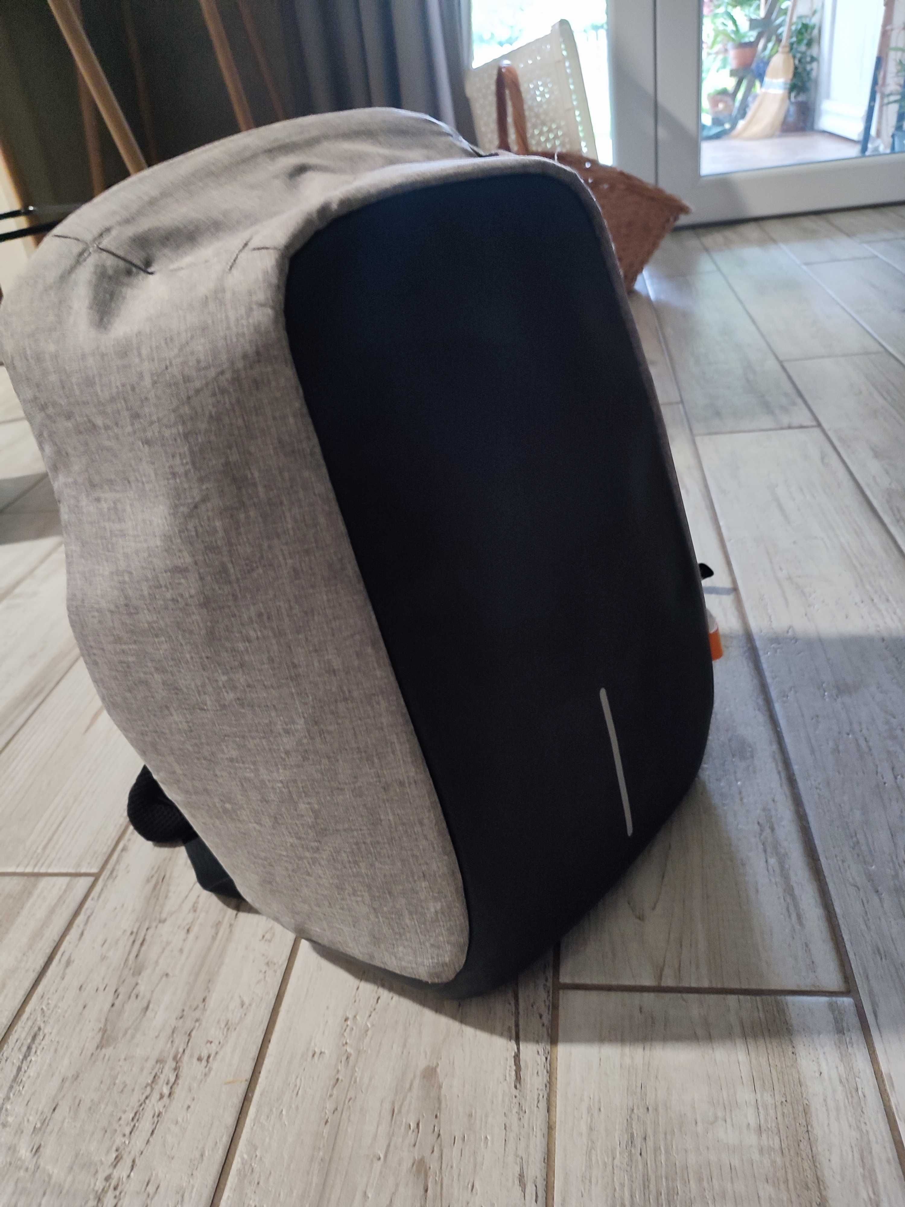 Rucsac xd design