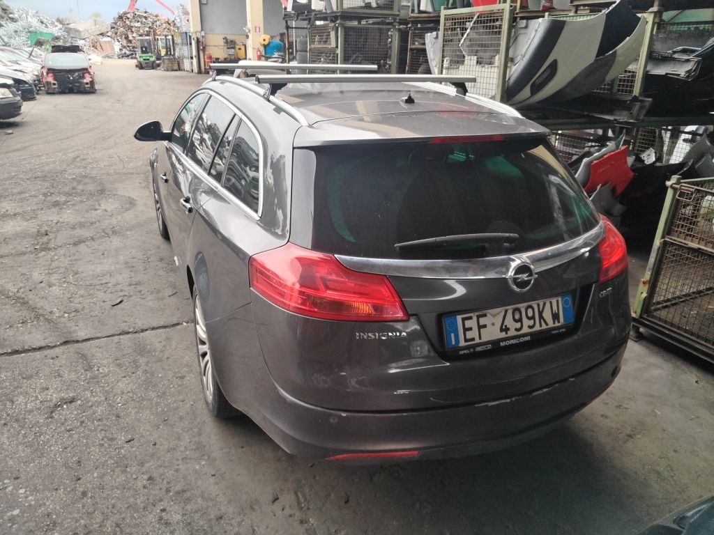 Opel Insignia/Опел Инсигния 2.0 CDTI 2011 г