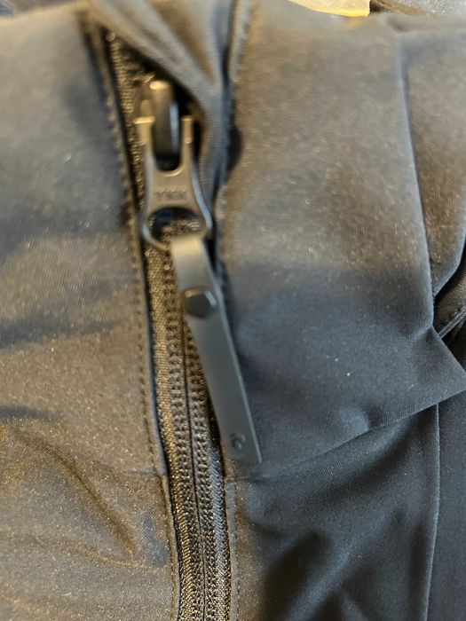 Peak Performance — оригинално детско зимно/ски яке – размер 130 см.