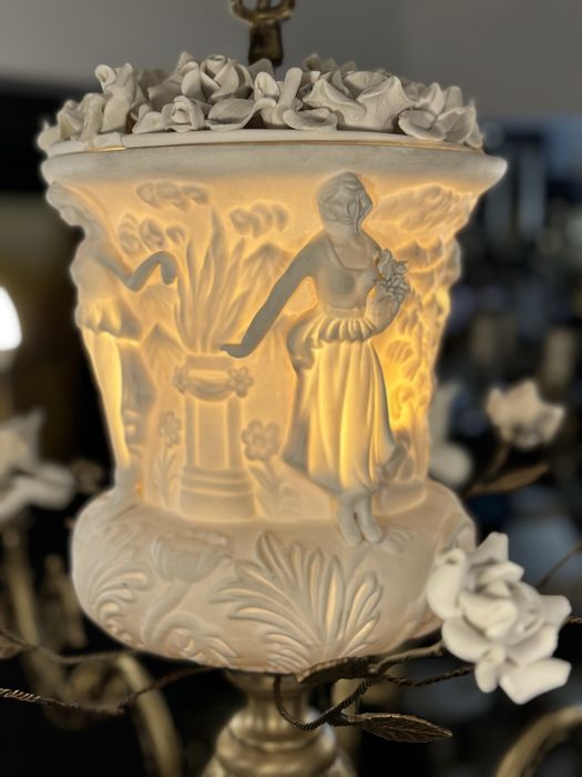 Candelabru Portelan- iluminat interior