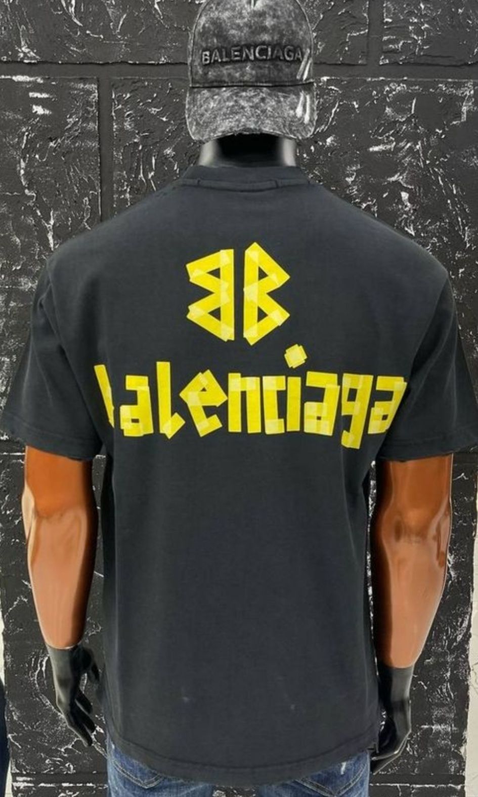 Мъжка тениска Balenciaga