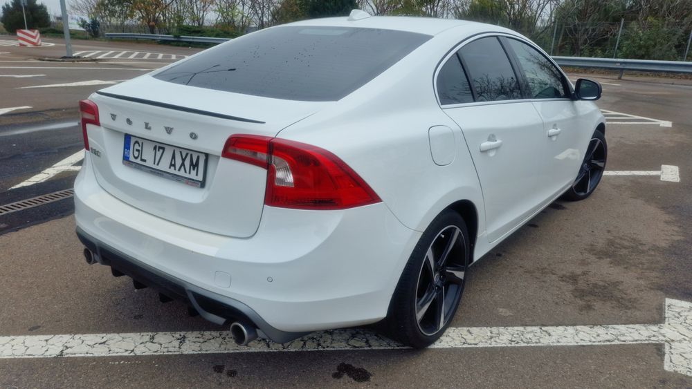 Volvo s60 R design