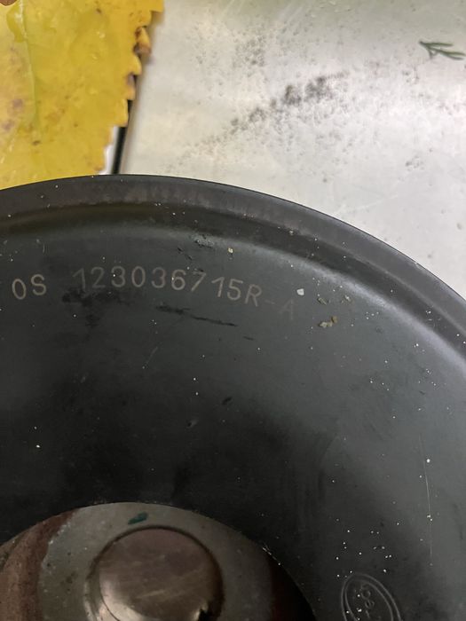 Pompa injectie 1.5 dci renault euro 5 + fulie motor