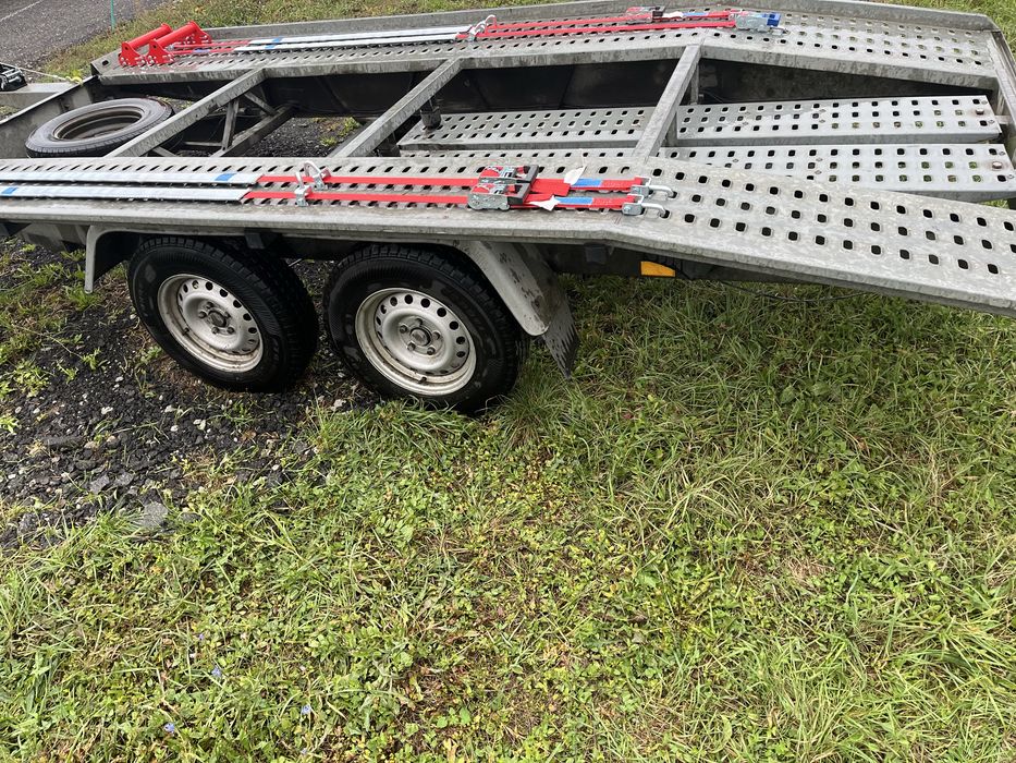 Platforma auto 4,5 M , MMA 2000kg , Niewiadow 11.2020