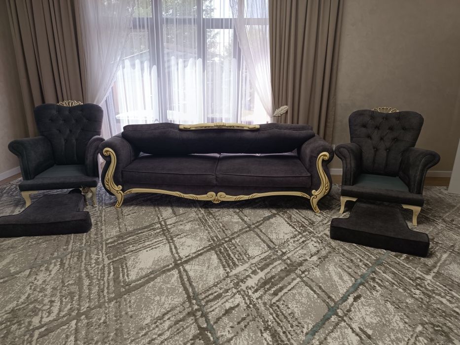 Диван от компанний DIVALUX