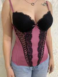 corset, nou cu eticheta