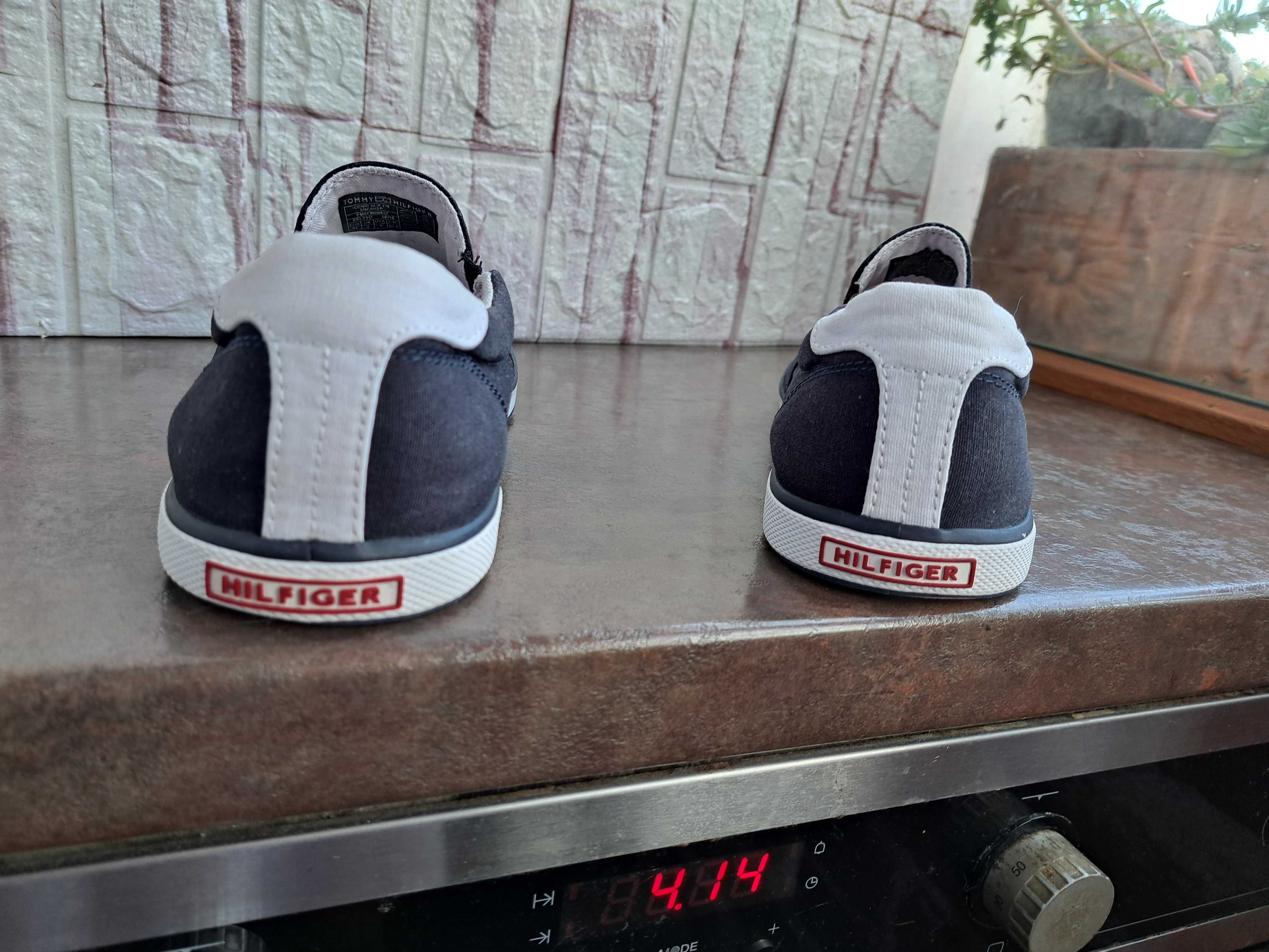 мъжки гуменки,спортни обувки,летни кецове,Tommy Hilfiger,еспадрили,42