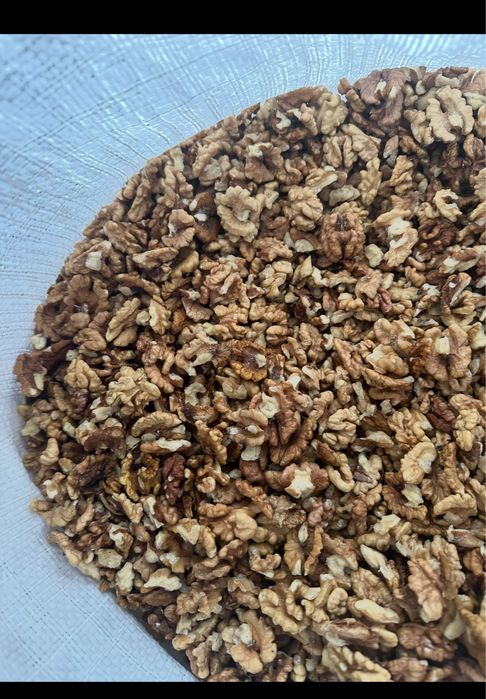 Miez de nucă de anul 2025