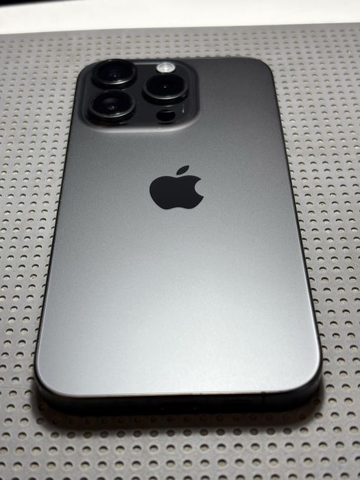 iPhone 15 Pro 128GB ESIM